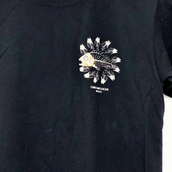 Cabo San Lucas Graphic T-shirt - Picture 2 of 3